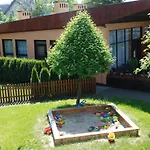 O.w. Sek Lodge