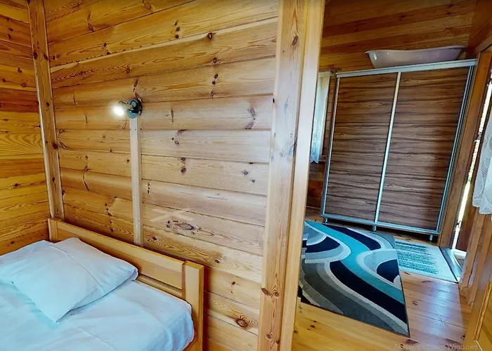 O.w. Sek Jaktstuga *